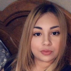 Meet your Posher, Lizzy